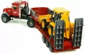 MACK z naczepą i koparko-ładowarką JCB - tantis.pl