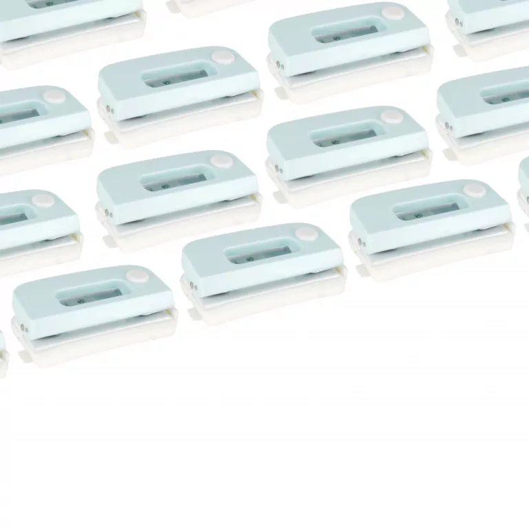 Dziurkacz, pastel niebieski - tantis.pl