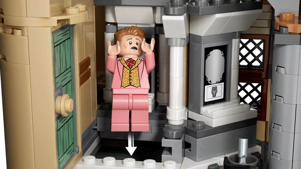LEGO® Zamek Hogwart™: Wschodnie skrzydło 76473 - tantis.pl