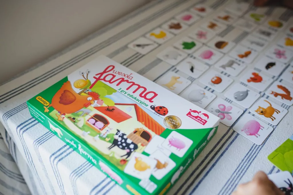 Wesoła Farma. 3 gry edukacyjne - tantis.pl