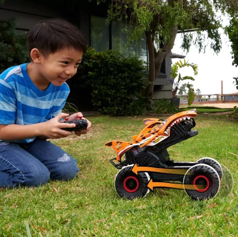 Terenowy pojazd zdalnie sterowany Niepowstrzymany Tiger Shark - tantis.pl