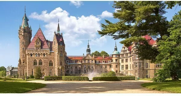 Puzzle 4000. Zamek w Mosznej - tantis.pl