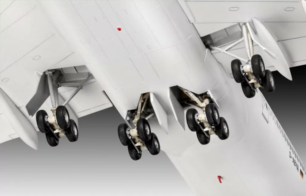 Boeing 747-8 Lufthansa. Samolot 1:144 - tantis.pl