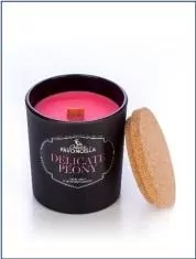 Świeczka sojowa Delicate Peony czarna 135g - tantis.pl
