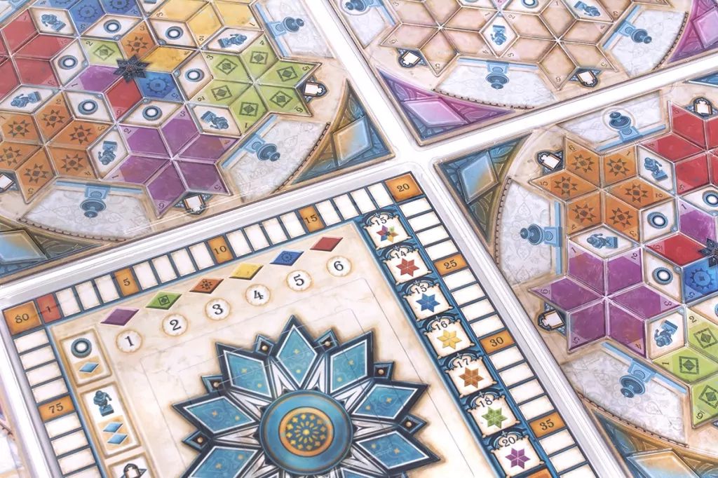 Azul: Lśniący Pawilon LACERTA - tantis.pl