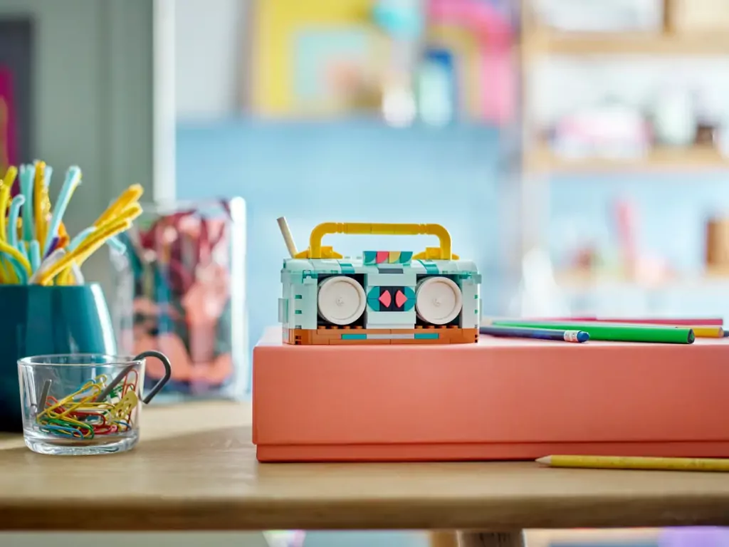 LEGO® Creator. Wrotka w stylu retro 31148 - tantis.pl