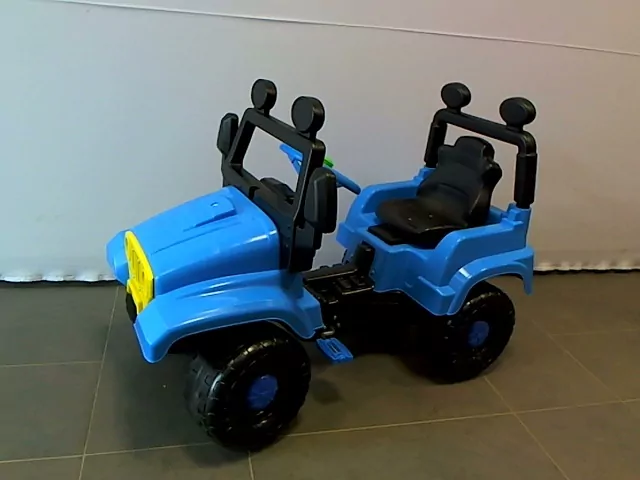 AUTO TEREN NA PEDALA 95CM MIX KOL 3409 FOL - tantis.pl