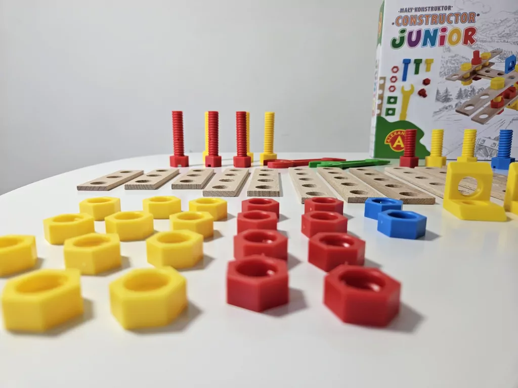 Aeroplane. Mały Konstruktor Junior - tantis.pl