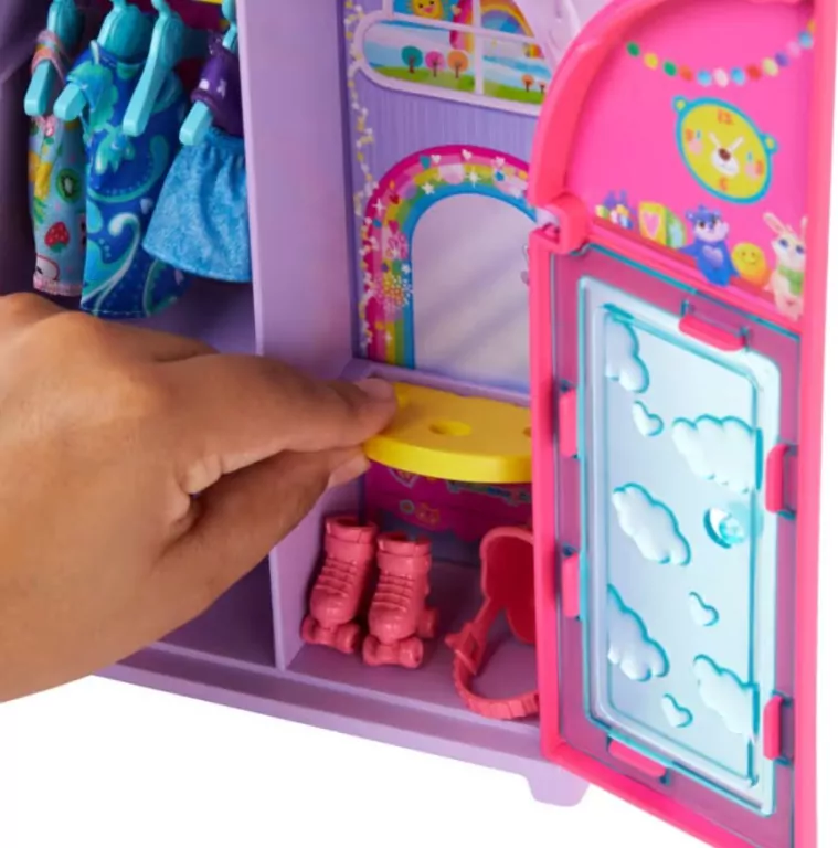 Zestaw z lalką Barbie Chelsea + 15 akcesoriów - tantis.pl