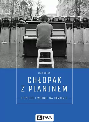 Chłopak z pianinem