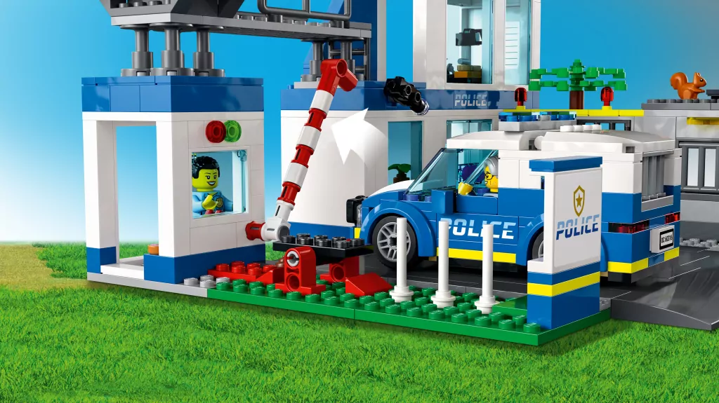 LEGO City Police. Posterunek policji. 60316 - tantis.pl