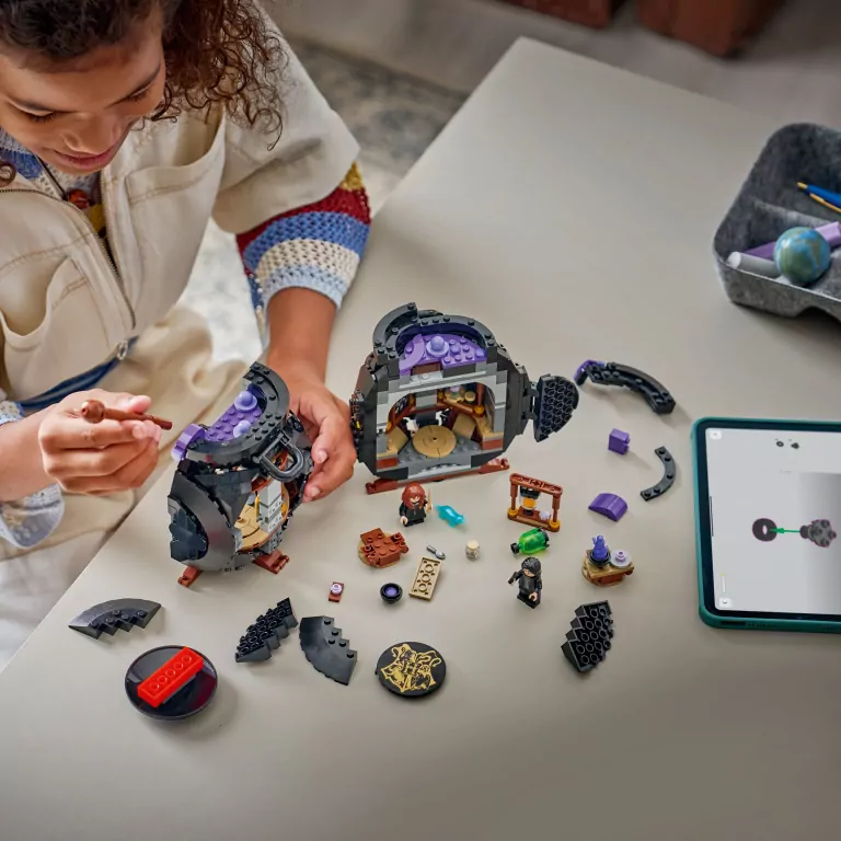 LEGO® Harry Potter. Kociołek: Sekretna sala 76464 - tantis.pl