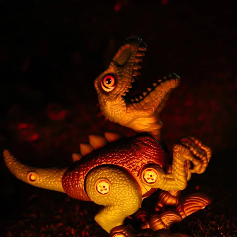Dinozaur Velociraptor. I'm a genius - tantis.pl