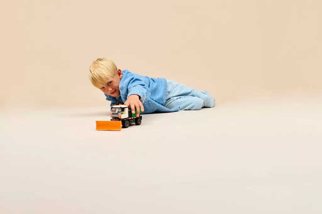 LEGO® City. Pług śnieżny 60490 - tantis.pl