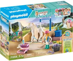 Playmobil 71354 Isabella i Lioness z myjnią dla koni