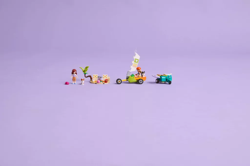 LEGO® Freinds. Przygoda z surfującymi psami - tantis.pl