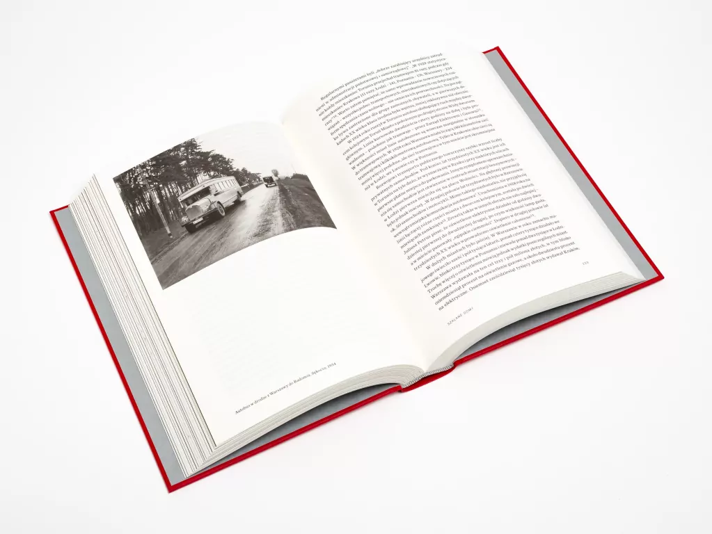 Miejski grunt. 250 lat polskiej gry z nowoczesnością - tantis.pl