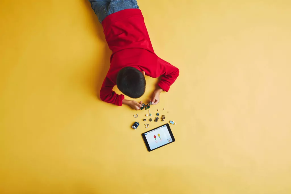 LEGO(R) CITY. Zestaw wyścigówek: samolot kontra - tantis.pl