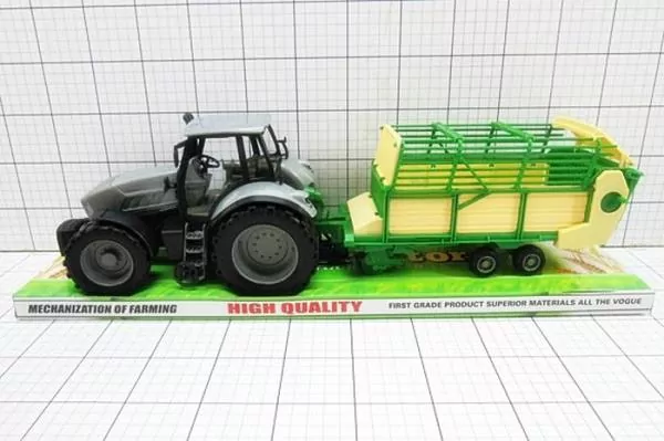 Traktor z przyczepą pod kloszem - tantis.pl