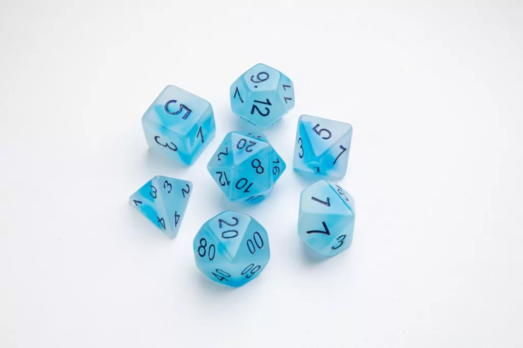 Gamegenic: Glow Series - RPG Dice Set - Icy Crumbs - tantis.pl