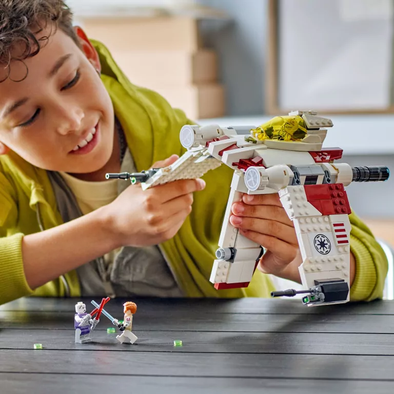 LEGO® Star Wars. Myśliwiec V-19 Torrent 75432 - tantis.pl