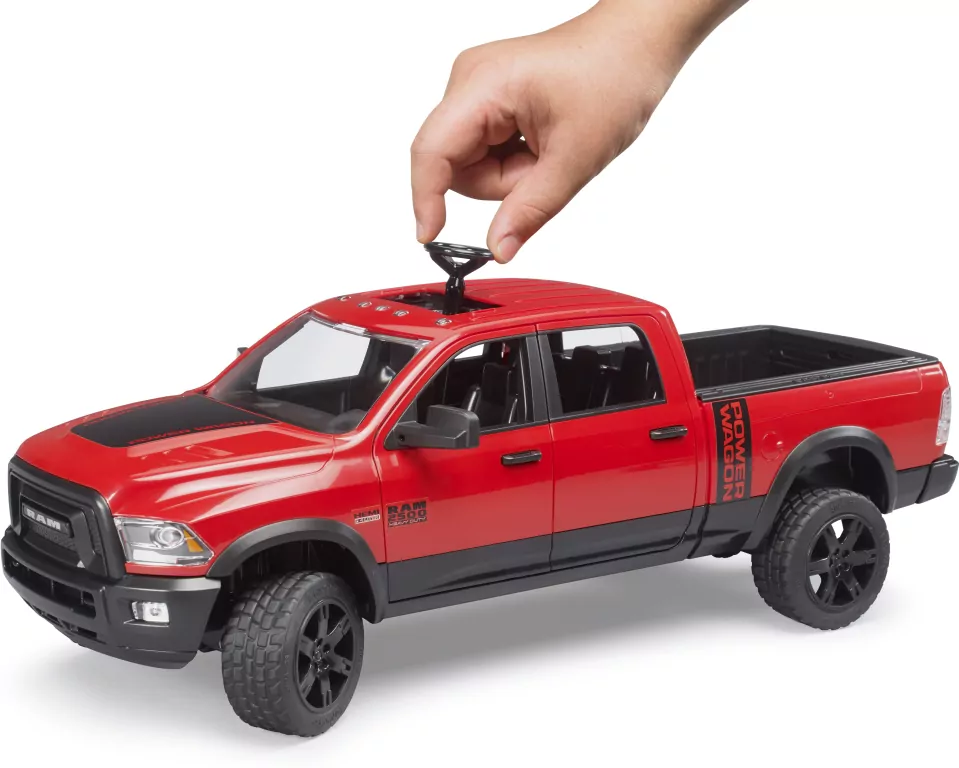 Dodge. Pick-up RAM 2500 Power Wagon Bruder - tantis.pl