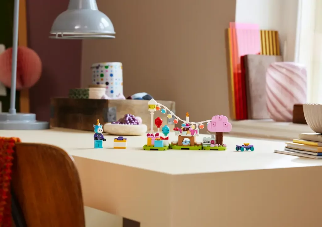 LEGO® Animal Crossing. Przyjęcie urodzinowe Juliana 77046 - tantis.pl