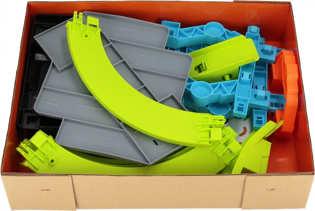 Tor samochodowy z akcesoriami metalowymi - tantis.pl