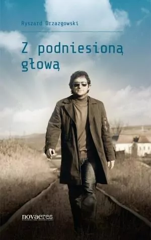 Z podniesioną głową - tantis.pl