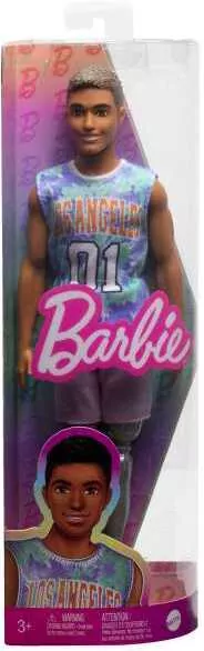 Barbie Fashionistas. Ken z protezą nogi - tantis.pl