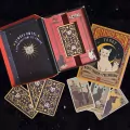 Tarot: Koty rządzą światem. Karty + przewodnik - tantis.pl
