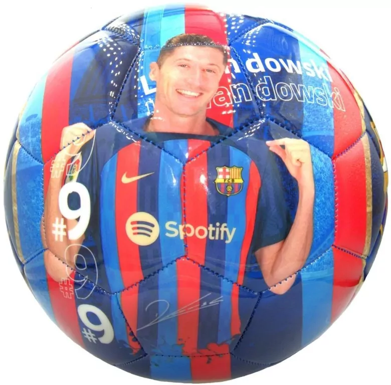 Piłka nożna. FC Barcelona Lewandowski 22/23. Size 5 - tantis.pl