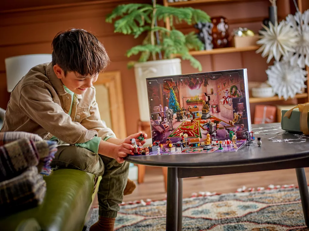 LEGO® Kalendarz adwentowy na 2025 rok 75418 - tantis.pl