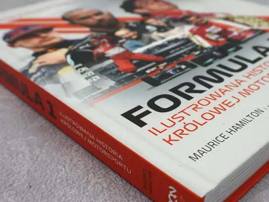 Formuła 1. Ilustrowana historia królowej motorsportu - tantis.pl