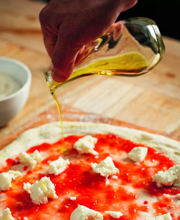 Pizza. Przepisy i techniki znanego pizzaiolo - tantis.pl