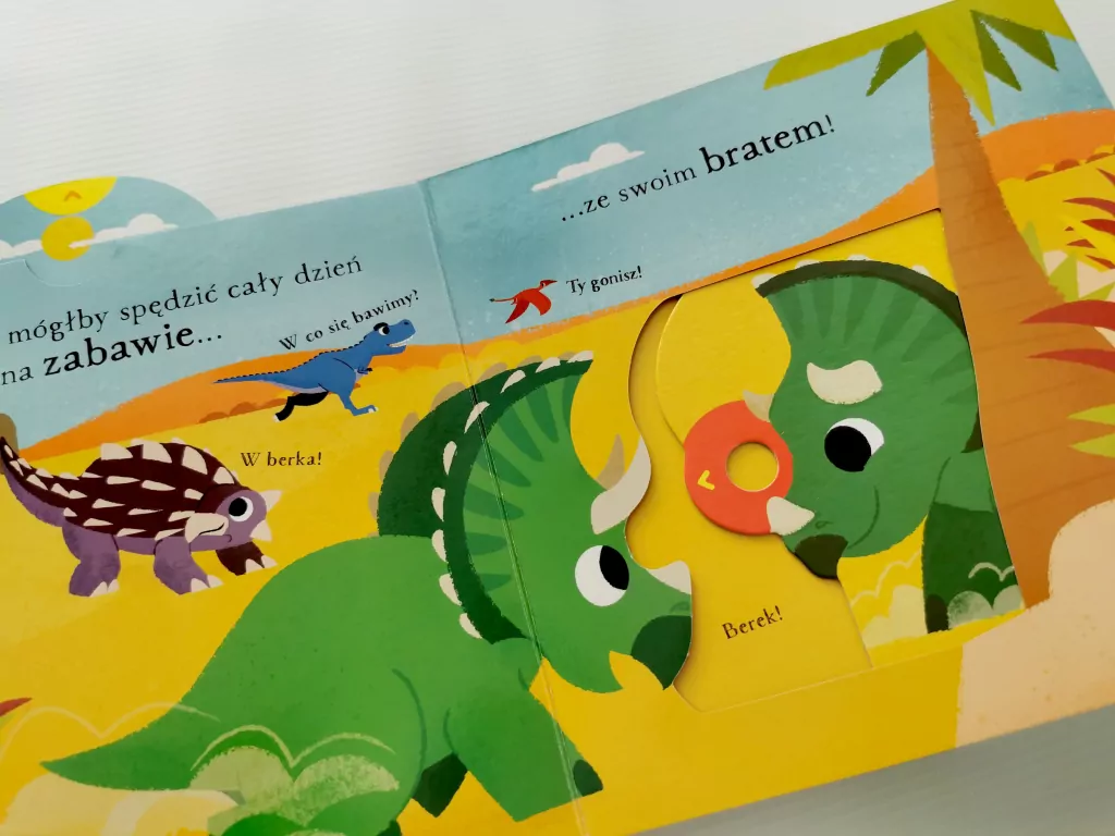 Triceratops. Poznajmy dinozaury. Akademia Mądrego Dziecka - tantis.pl