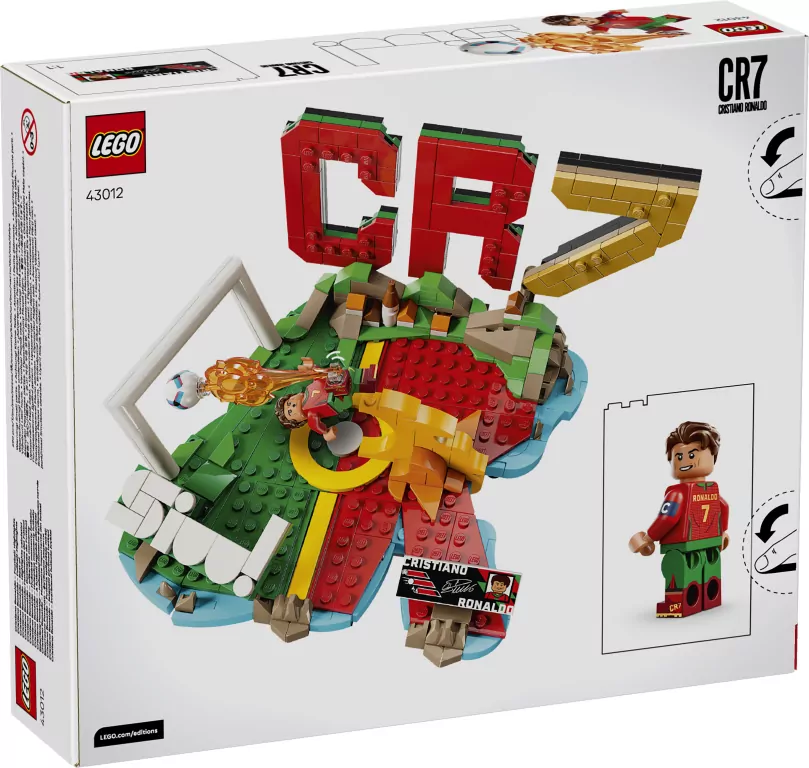 LEGO® Cristiano Ronaldo — piłkarskie momenty 43012 - tantis.pl