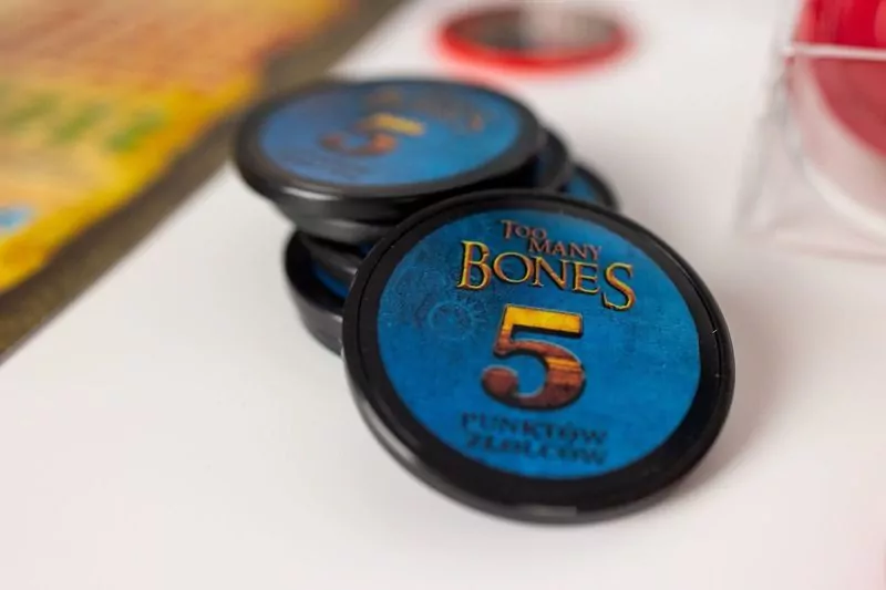 Too Many Bones - tantis.pl