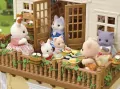 Miejski domek z tajemniczym pokojem na strychu. Sylvanian Families - tantis.pl