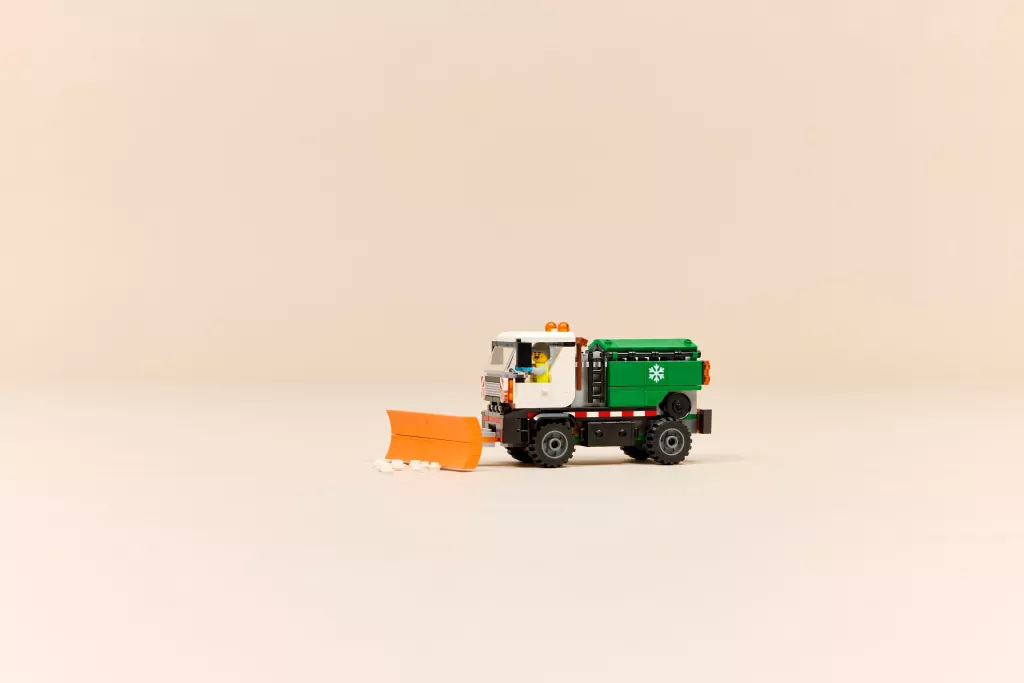 LEGO® City. Pług śnieżny 60490 - tantis.pl