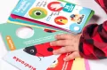 CzuCzu. Zagadki z dziurką dla dzieci 2+ - tantis.pl
