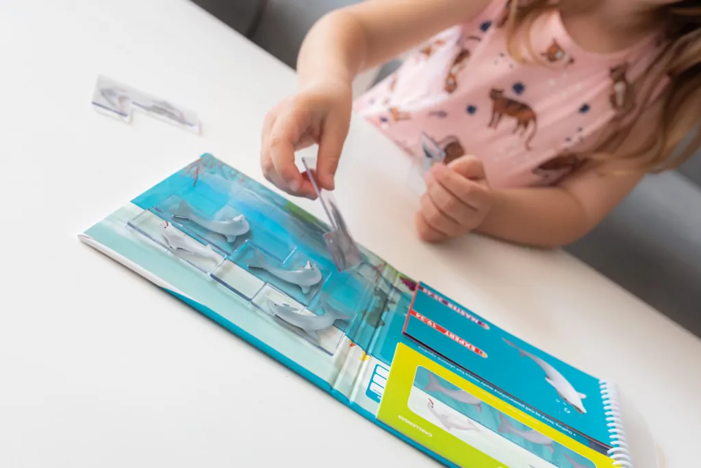 Zwinne Delfinki. Smart Games - tantis.pl