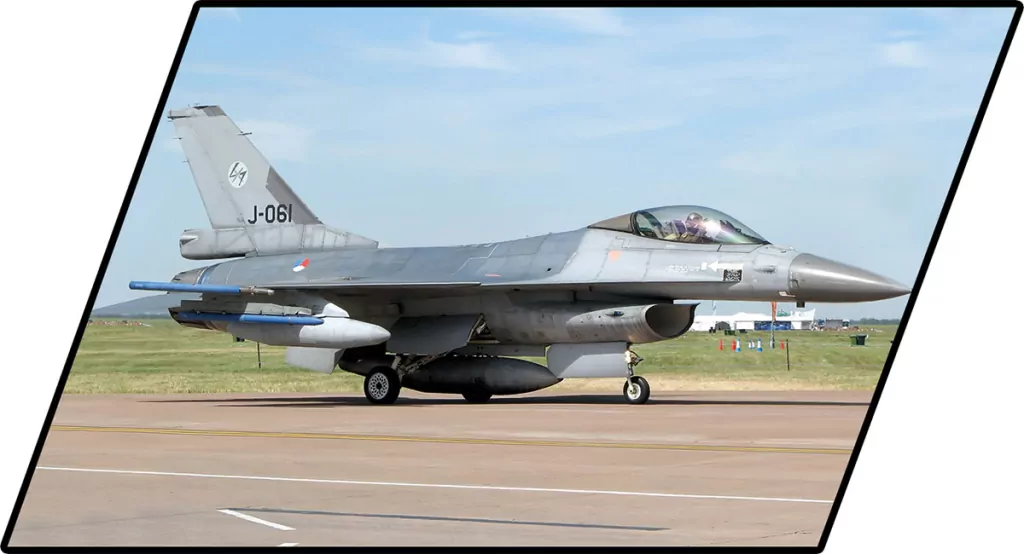 Armed Forces F-16AM Fighting Falcon - tantis.pl