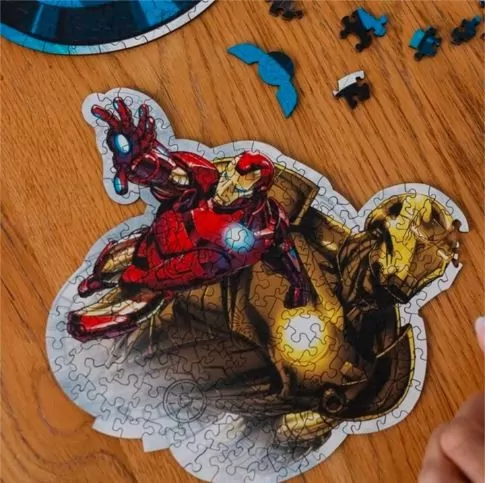 Puzzle drewniane 160. Odważny Iron Man. 20183 - tantis.pl