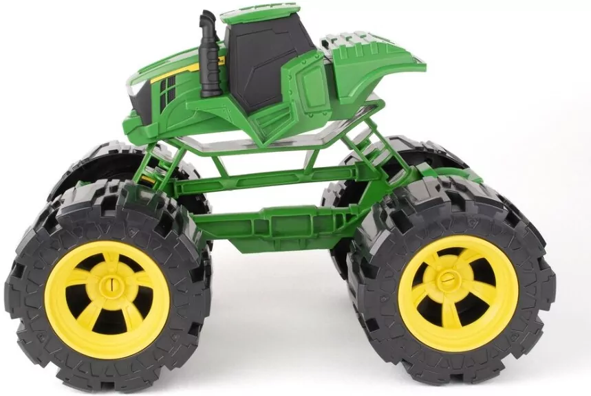 Terenowy ciągnik John Deere - tantis.pl