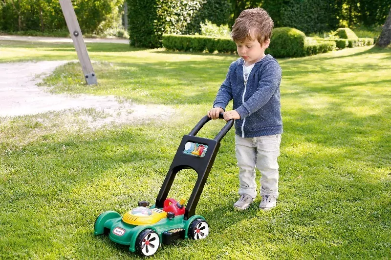 Chodzik pchacz Kosiarka. Little tikes - tantis.pl