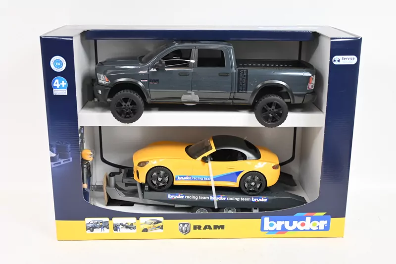 Auto Dodge RAM 2500 Power Wagon z lawetą i autem - tantis.pl