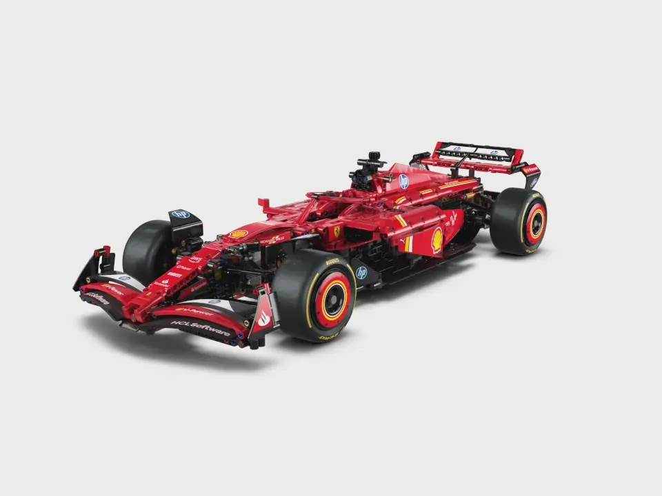 LEGO® Technic. Bolid F1 Ferrari SF-24 42207 - tantis.pl