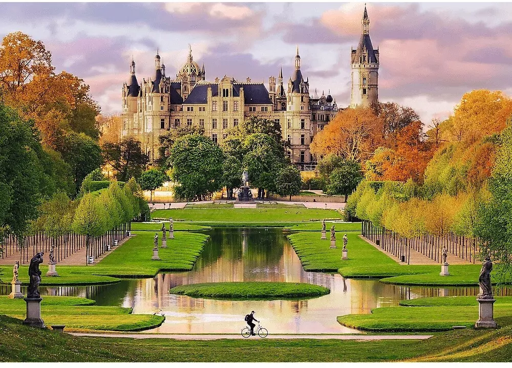 Trefl. Puzzle 1000. Zamek w Schwerinie, Niemcy - tantis.pl
