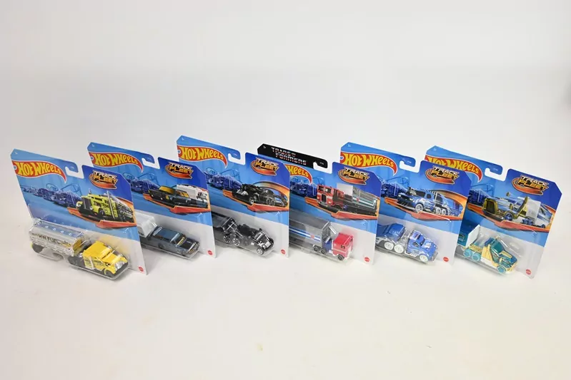 Hot Wheels Track Fleet mix - tantis.pl